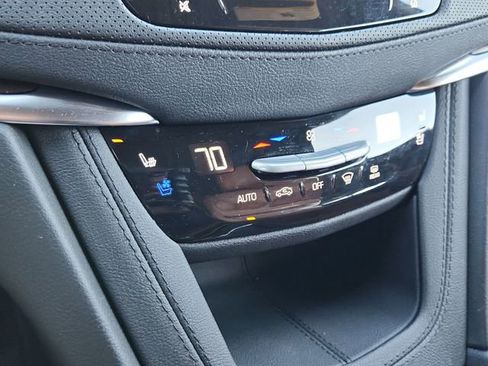 New 2026 Cadillac XT5 Sportv AWD/4WD image 17
