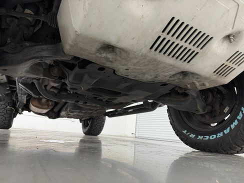 Used 2016 Toyota 4Runner SR5 Premium AWD/4WD image 98