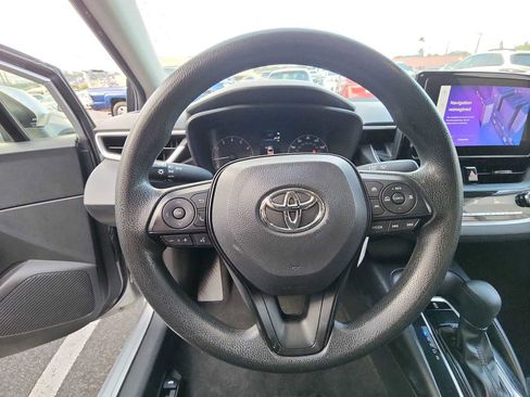 Used 2023 Toyota Corolla LE image 16