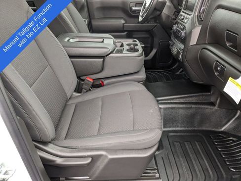 Used 2025 Chevrolet Silverado 2500 W/T w/ WT Convenience Package image 32