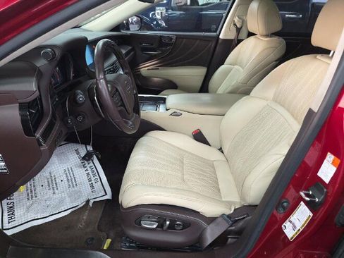 Used 2019 Lexus LS 500 AWD w/ Luxury Package image 8