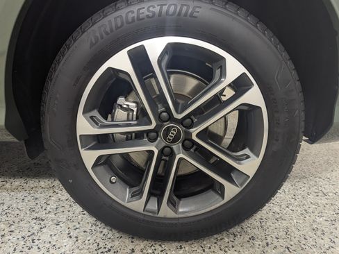 Certified 2025 Audi Q5 Premium w/ Premium Plus AWD/4WD image 30