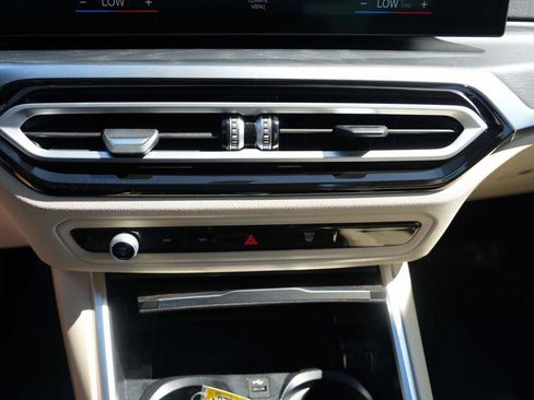 Used 2023 BMW 330i Sedan w/ Driving Assistance Package RWD image 21