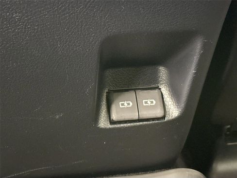 Certified 2024 Toyota 4Runner SR5 Premium image 38