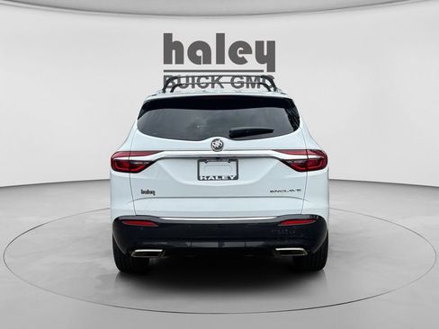 Used 2019 Buick Enclave Essence FWD image 4
