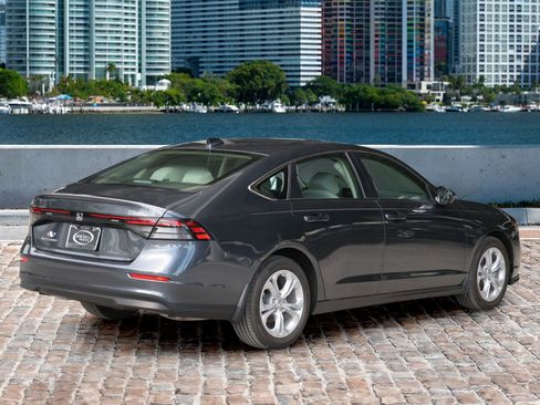 New 2025 Honda Accord LX image 5