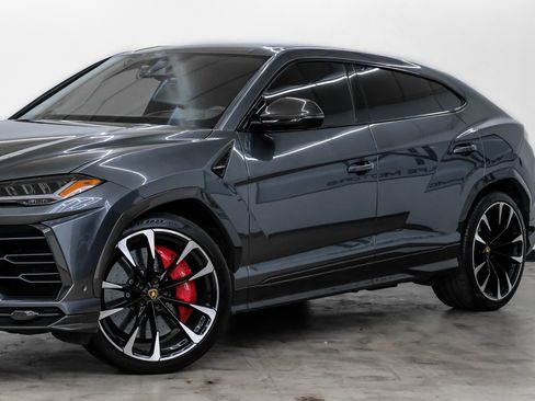 Used 2020 Lamborghini Urus image 4