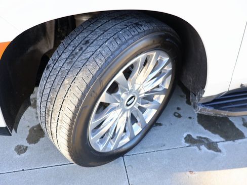 Certified 2023 Cadillac Escalade ESV Premium Luxury w/ Performance Package image 49