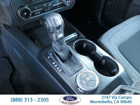 New 2025 Ford Bronco 4-Door image 24