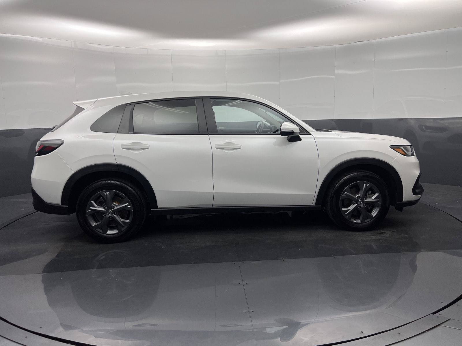 Used 2026 Honda HR-V LX image 8