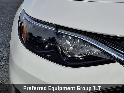 Used 2024 Chevrolet Malibu LT FWD image 11