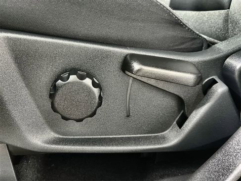 Used 2025 Ford Bronco Big Bend image 14