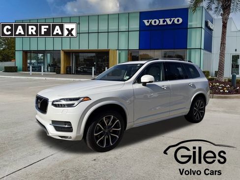Used 2018 Volvo XC90 T5 Momentum w/ Momentum Plus Package image 1