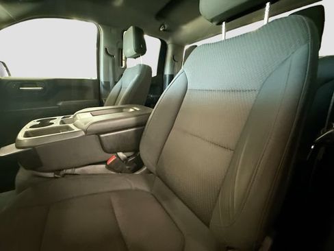 Used 2019 Chevrolet Silverado 1500 Custom Trail Boss AWD/4WD image 20