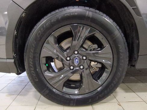 Certified 2024 Subaru Crosstrek 2.0i image 17