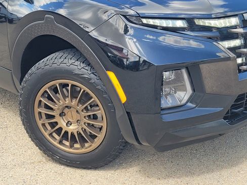 Used 2022 Hyundai Santa Cruz Limited AWD/4WD image 9