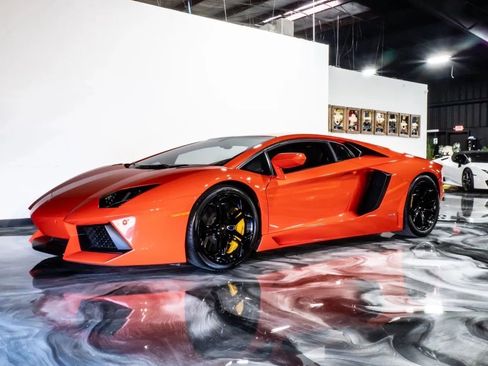 Used 2012 Lamborghini Aventador LP 700-4 AWD/4WD image 10