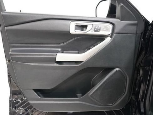 Used 2020 Ford Explorer Limited AWD/4WD image 20