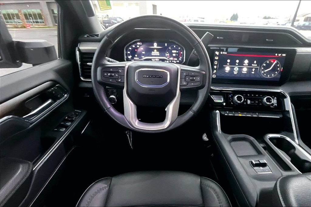 Used 2024 GMC Sierra 3500 Denali w/ Denali Reserve Package AWD/4WD image 5