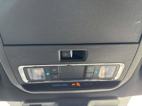 New 2025 Ford F150 Lariat w/ Equipment Group 501A Mid image 32