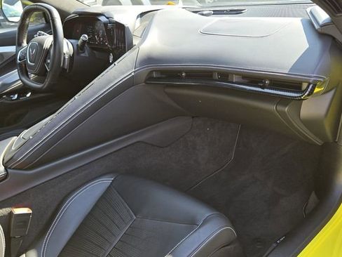 Certified 2020 Chevrolet Corvette Stingray Premium Cpe w/ 3LT Preferred Equipment Group image 16