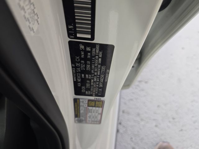 Used 2024 Kia Forte GT-Line w/ GT-Line Premium Package FWD image 15