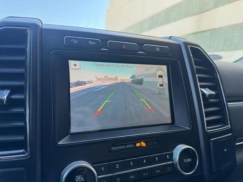 Certified 2018 Ford Expedition Limited image 29