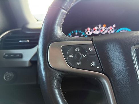 Used 2018 GMC Yukon Denali RWD image 20