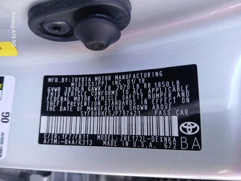 Used 2018 Toyota Corolla LE FWD image 9