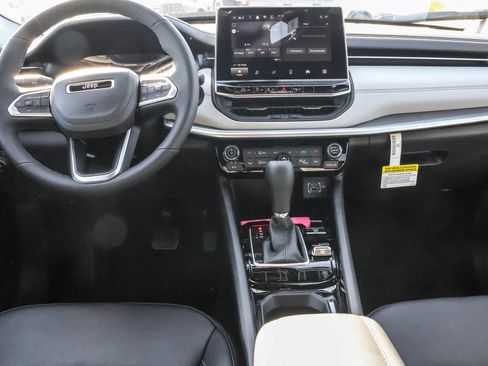 New 2026 Jeep Compass Limited image 14
