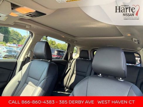 Certified 2024 Nissan Rogue SV w/ SV Premium Package AWD/4WD image 17