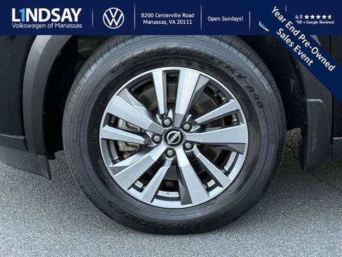 Used 2022 Nissan Pathfinder SL image 8