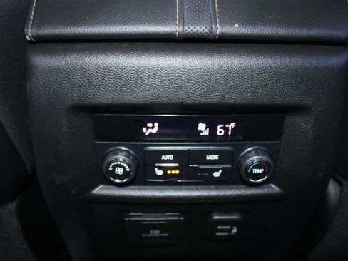 Used 2019 Chevrolet Traverse Premier w/ LPO, 'HIT The Road' Package image 28