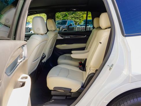 Certified 2024 Cadillac XT6 Sport image 10