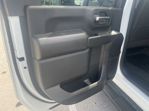 Used 2025 GMC Sierra 3500 Pro w/ 1SA Pro Safety Plus Package AWD/4WD image 17