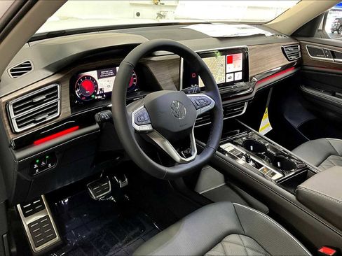 New 2026 Volkswagen Atlas SEL Premium R-Line image 8