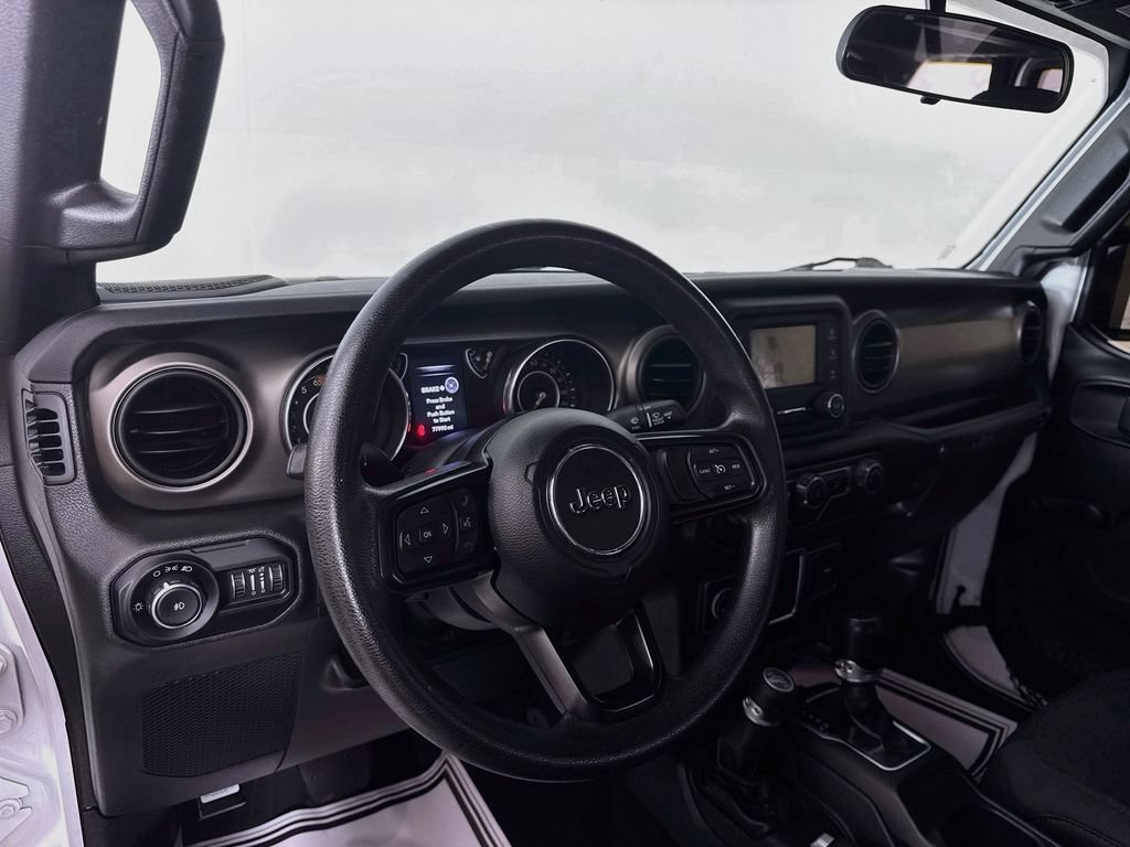 Used 2018 Jeep Wrangler Unlimited Sport AWD/4WD image 10