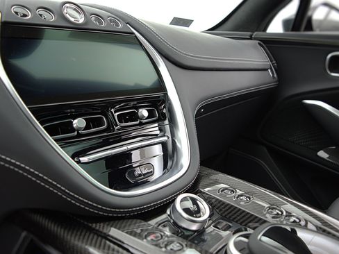 Used 2023 Aston Martin DBX 707 image 29