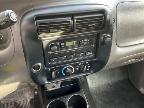 Used 2002 Ford Ranger XL image 10
