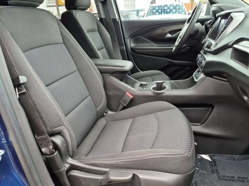 Used 2022 GMC Terrain SLE w/ Driver Convenience Package FWD image 28