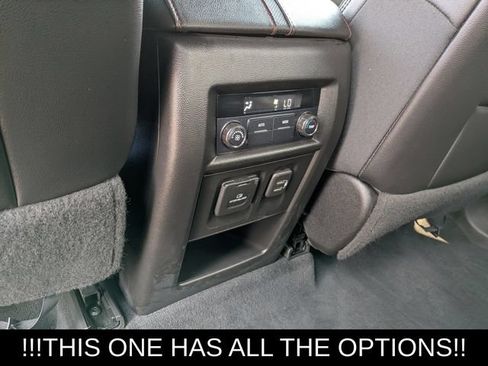 Used 2022 Chevrolet Traverse RS AWD/4WD image 21