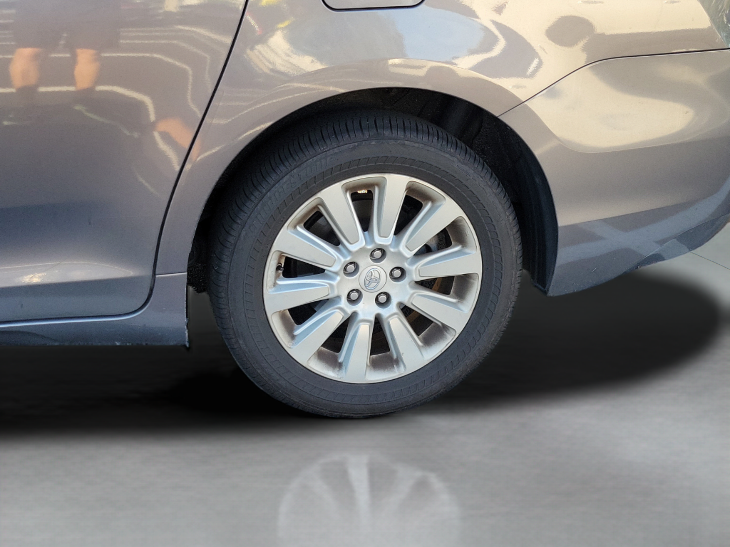 Used 2015 Toyota Sienna Limited Premium AWD/4WD image 14