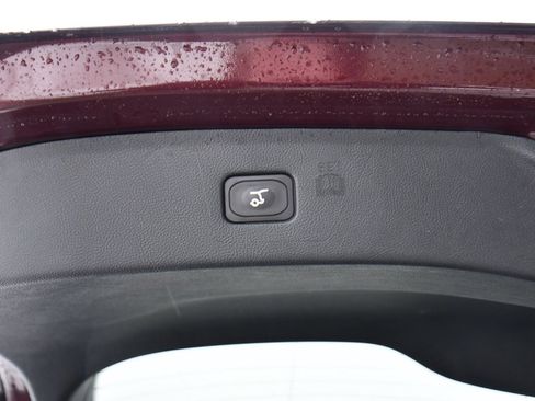 Used 2022 Ford Edge SEL w/ Convenience Package image 19