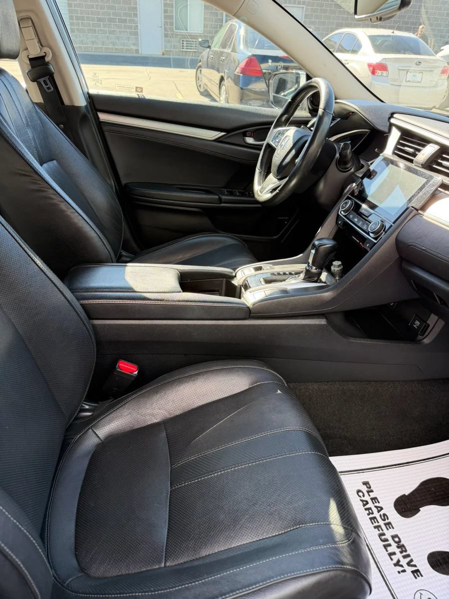 Used 2017 Honda Civic EX-L image 11