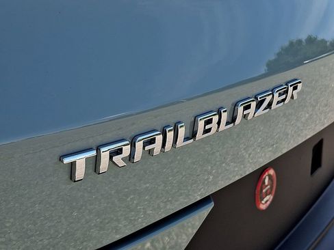 New 2026 Chevrolet TrailBlazer LS w/ LS Convenience Package FWD image 17