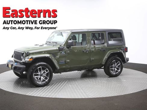 Used 2024 Jeep Wrangler Unlimited AWD/4WD image 57