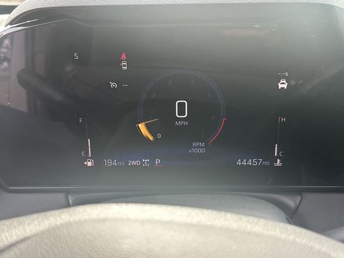 Used 2025 Chevrolet TrailBlazer LT image 24