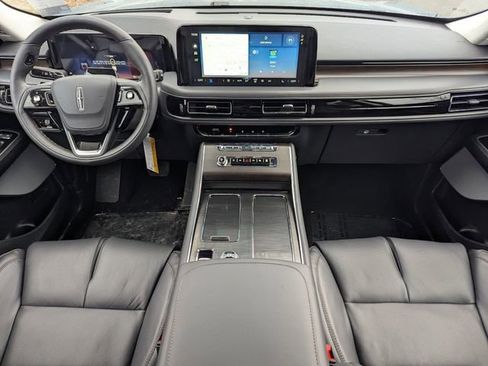 New 2026 Lincoln Aviator Reserve image 13