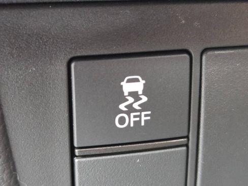 Used 2024 Honda CR-V EX image 15