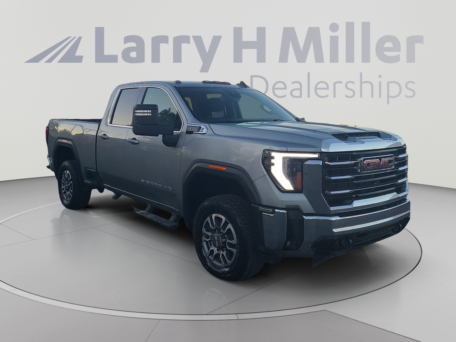 Used 2024 GMC Sierra 2500 SLE AWD/4WD image 7